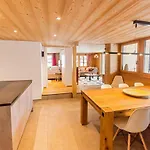 Daire Chic Alpine For 5 - Perfect For Skiers